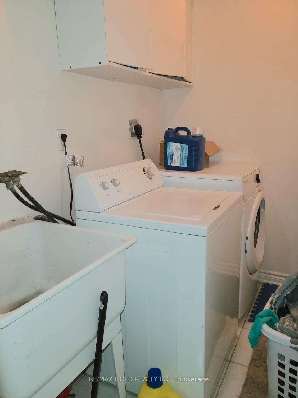 Photo 19 of Unit Upper, 431 Krotone Crescent, Mississauga, Meadowvale Village — HOMEH