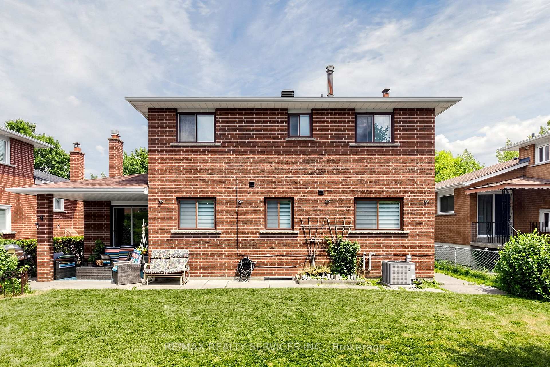 Photo 47 of 25 Malcolm Crescent, Brampton, Central Park — HOMEH