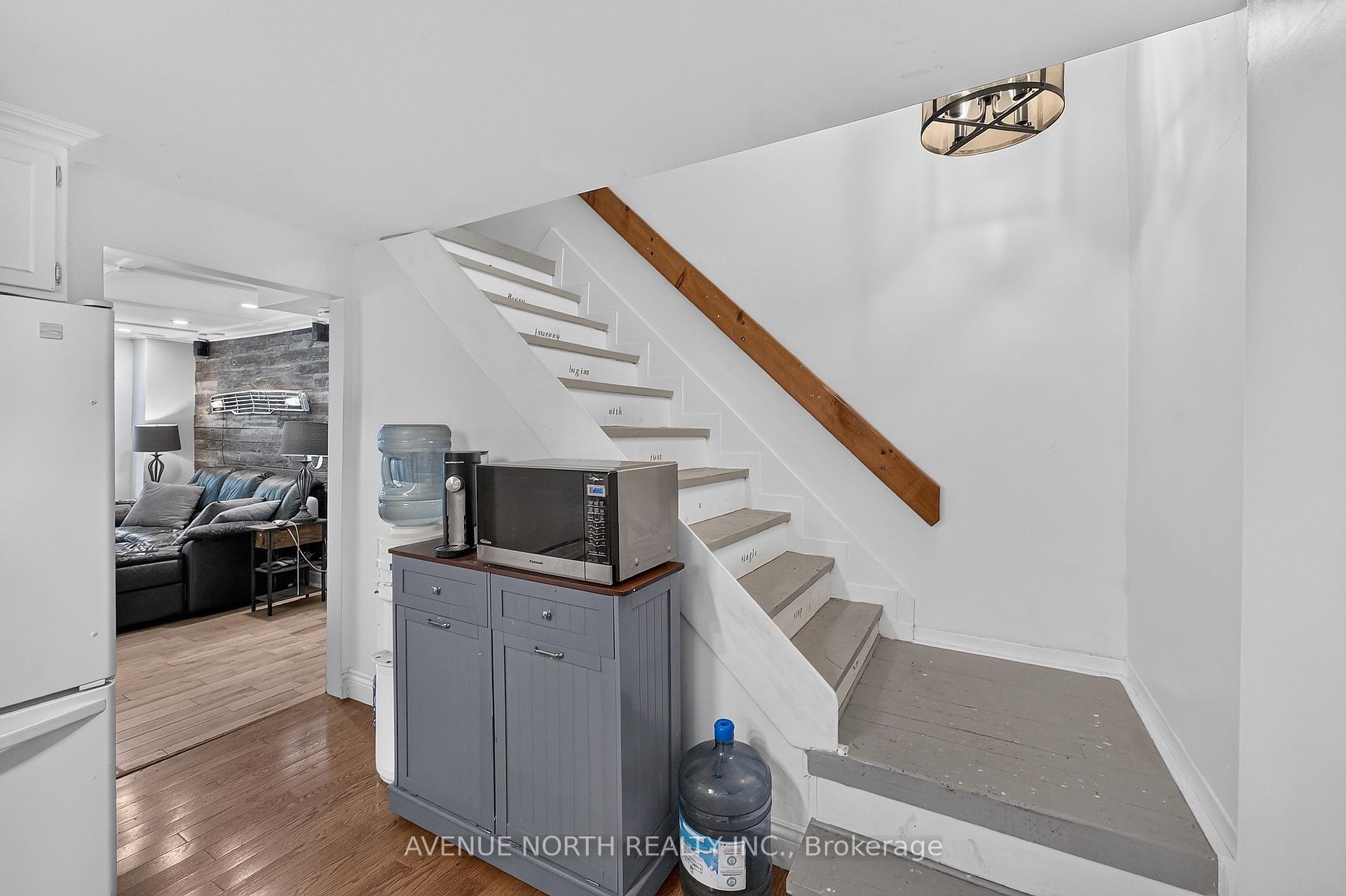 Photo 15 of 2943 Old Montreal Road, Ottawa, Cumberland Estates — HOMEH