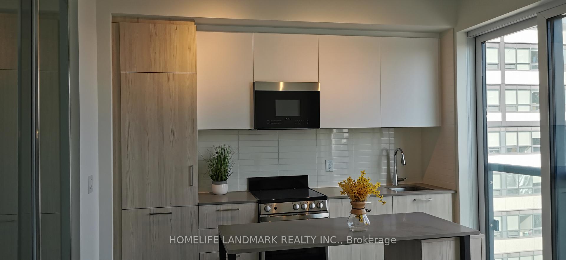 Photo 6 of Unit 2301, 65 Mutual Street, Toronto, Church-Yonge Corridor — HOMEH