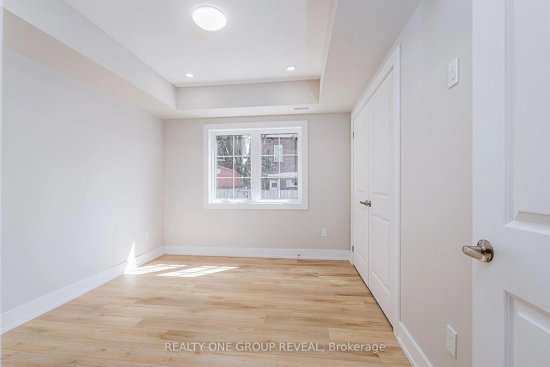 Photo 18 of Unit 1, 24 Queen Street, Clarington, Bowmanville — HOMEH