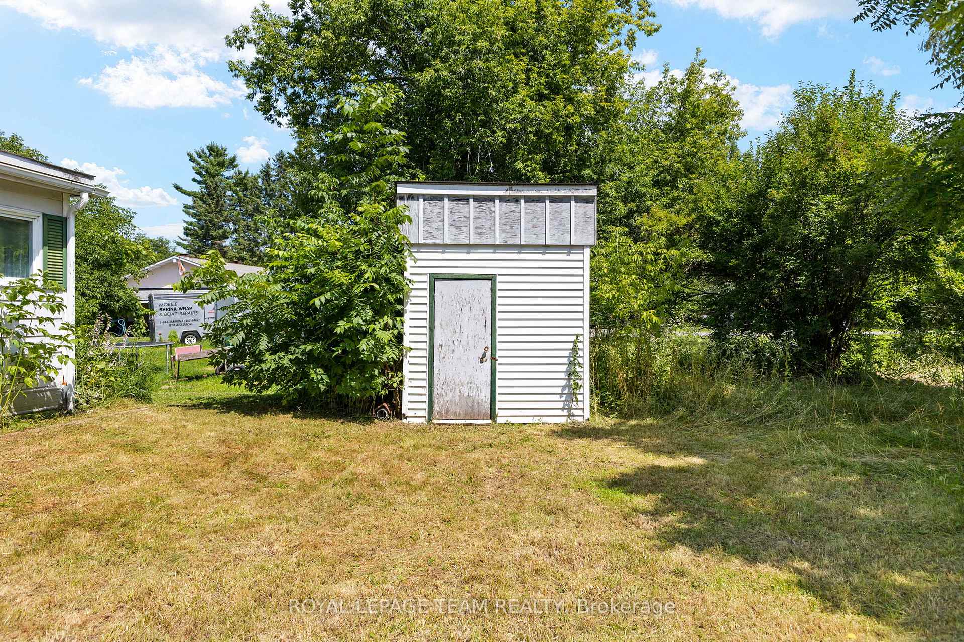 Photo 24 of 967 West Street, Ottawa, Cumberland Village — HOMEH