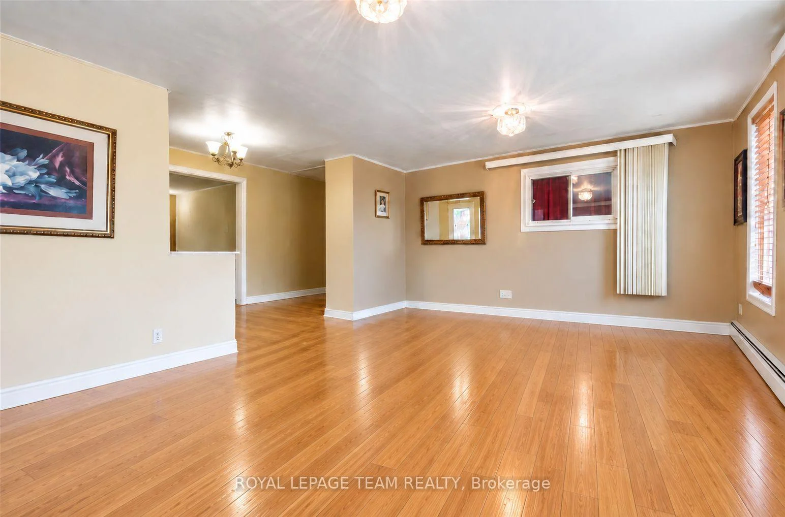 Photo 8 of 967 West Street, Ottawa, Cumberland Village — HOMEH
