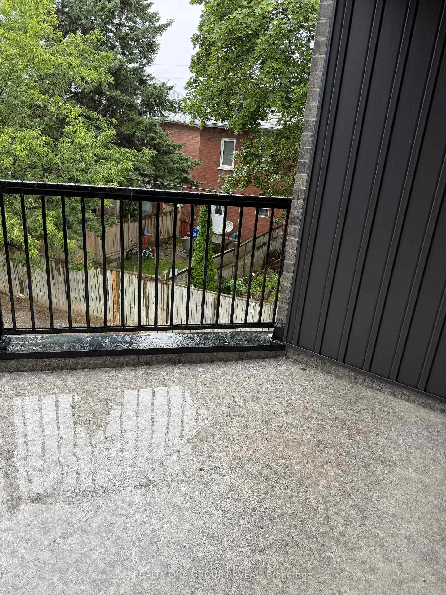 Photo 18 of Unit 2, 24 Queen Street, Clarington, Bowmanville — HOMEH