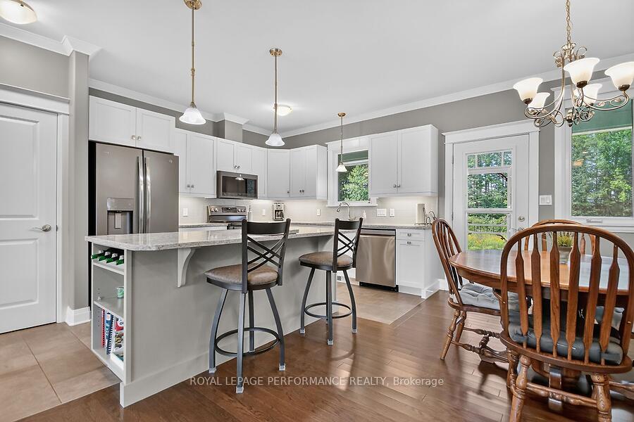 Photo 8 of 118 Stirling Crescent, North Grenville, North Grenville Twp (Kemptville East) — HOMEH