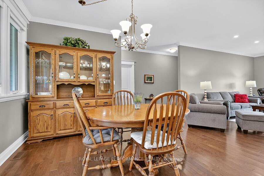 Photo 10 of 118 Stirling Crescent, North Grenville, North Grenville Twp (Kemptville East) — HOMEH