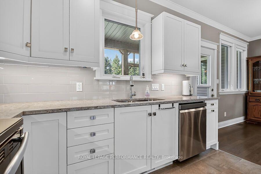 Photo 13 of 118 Stirling Crescent, North Grenville, North Grenville Twp (Kemptville East) — HOMEH