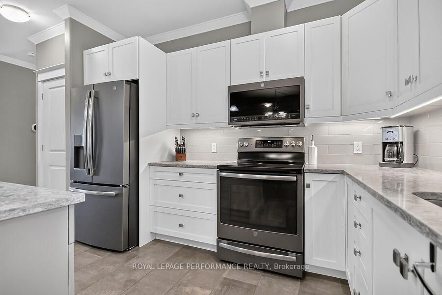 Photo 14 of 118 Stirling Crescent, North Grenville, North Grenville Twp (Kemptville East) — HOMEH