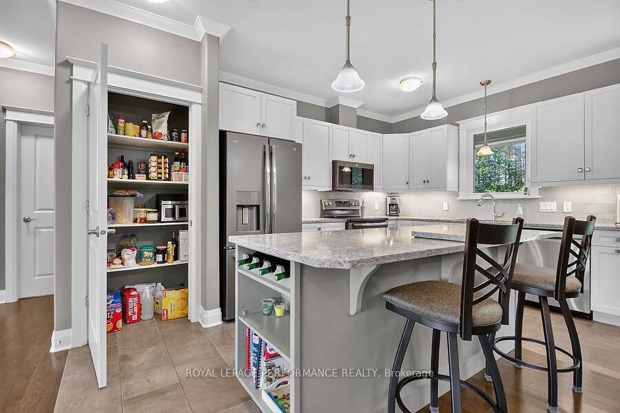 Photo 17 of 118 Stirling Crescent, North Grenville, North Grenville Twp (Kemptville East) — HOMEH