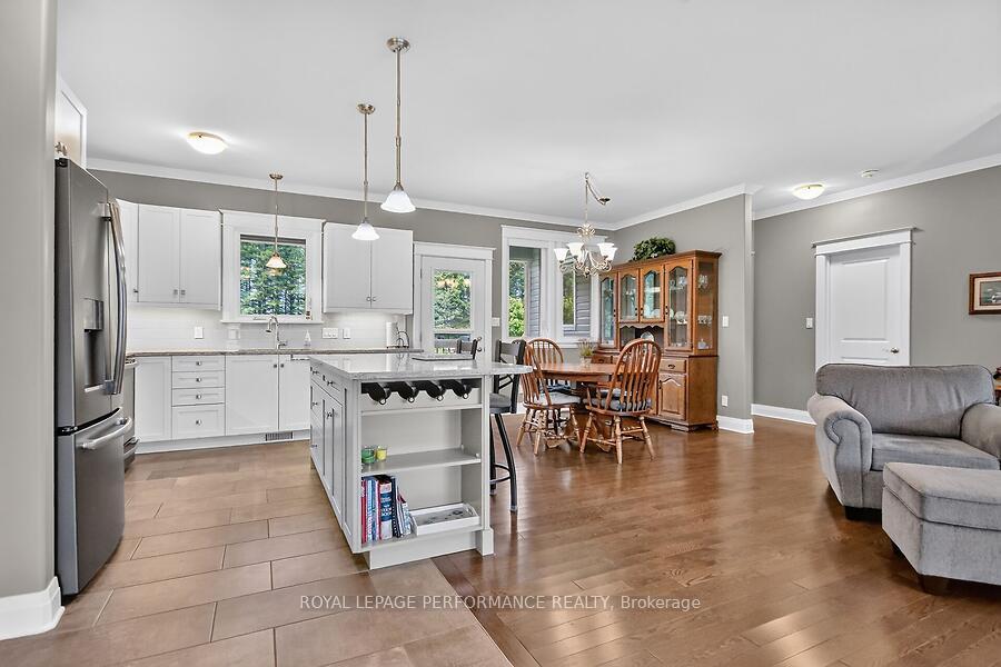 Photo 18 of 118 Stirling Crescent, North Grenville, North Grenville Twp (Kemptville East) — HOMEH