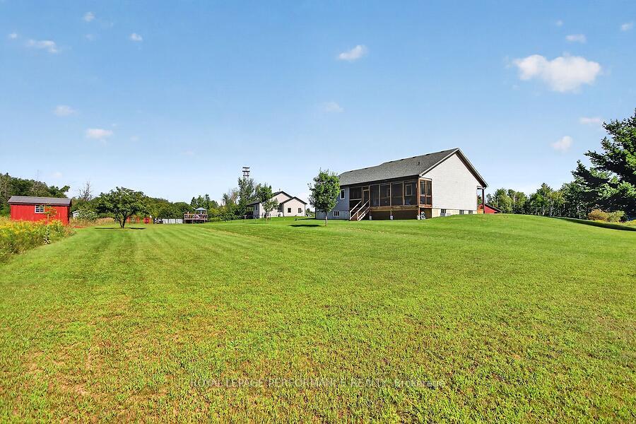 Photo 36 of 118 Stirling Crescent, North Grenville, North Grenville Twp (Kemptville East) — HOMEH
