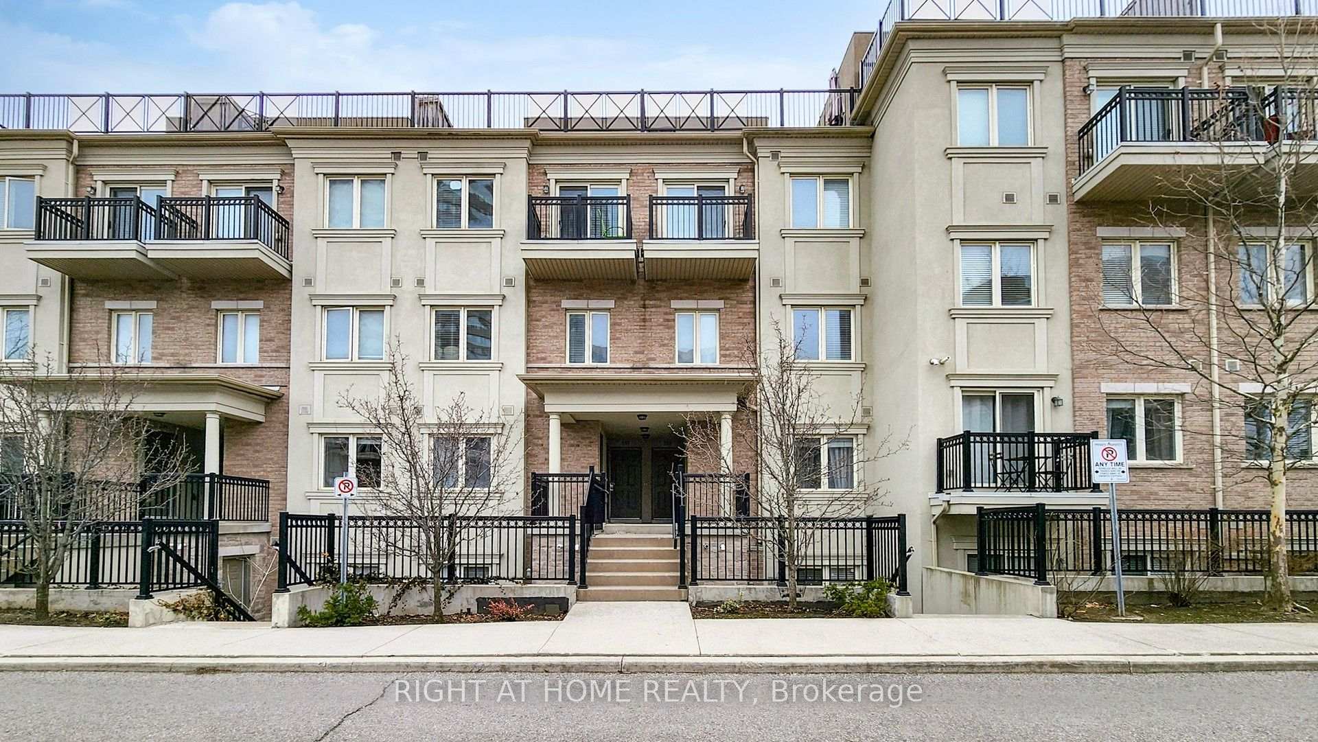 Photo 7 of Unit 258, 19 Coneflower Crescent, North York, Westminster-Branson — HOMEH
