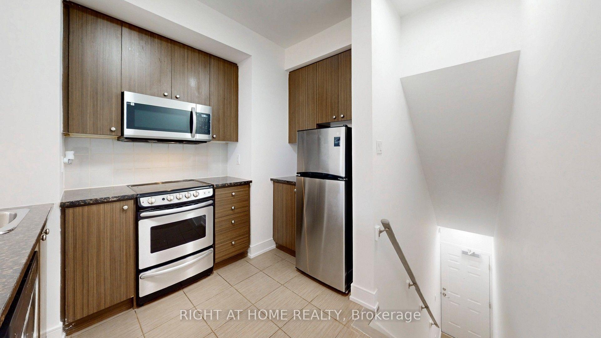 Photo 8 of Unit 258, 19 Coneflower Crescent, North York, Westminster-Branson — HOMEH