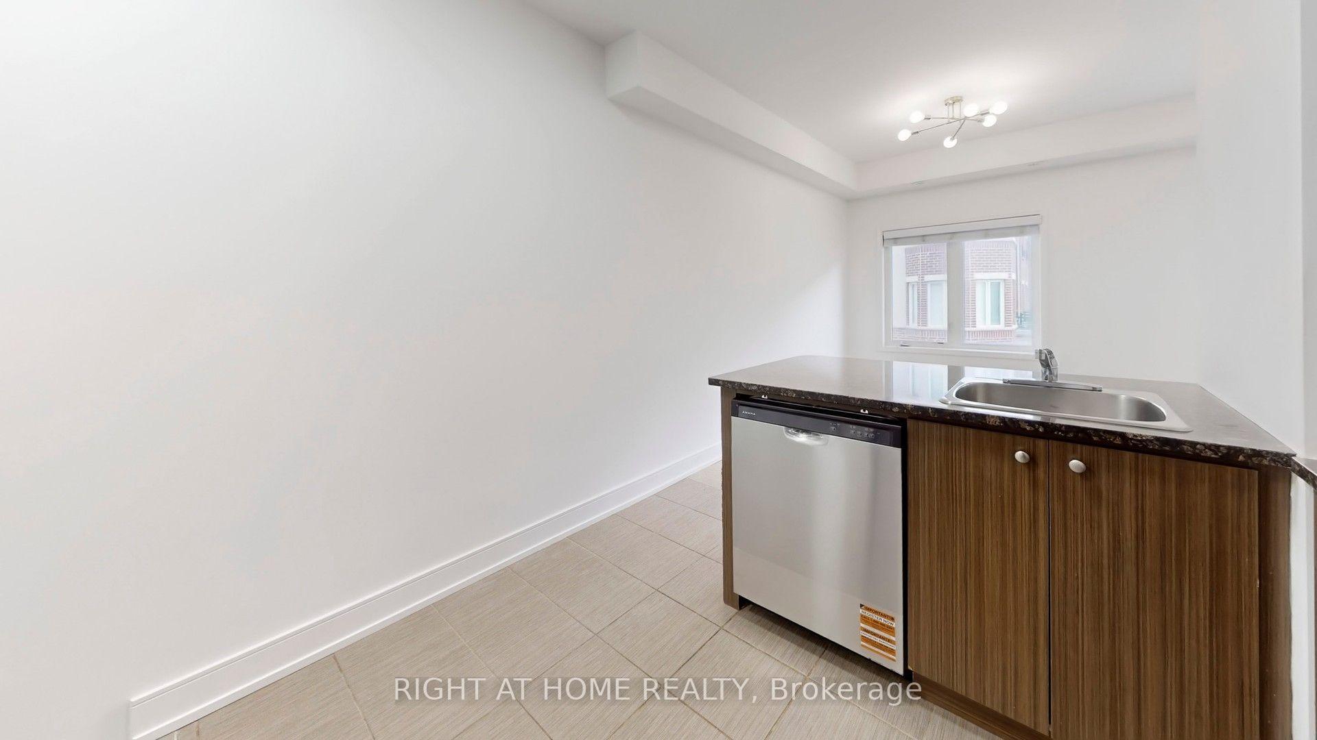 Photo 10 of Unit 258, 19 Coneflower Crescent, North York, Westminster-Branson — HOMEH