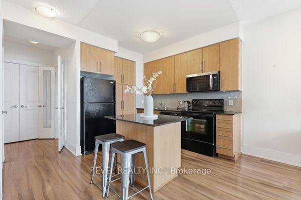Photo 3 of Unit 3101, 330 Burnhamthorpe Road W, Mississauga, City Centre — HOMEH