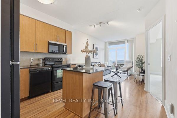 Photo 5 of Unit 3101, 330 Burnhamthorpe Road W, Mississauga, City Centre — HOMEH