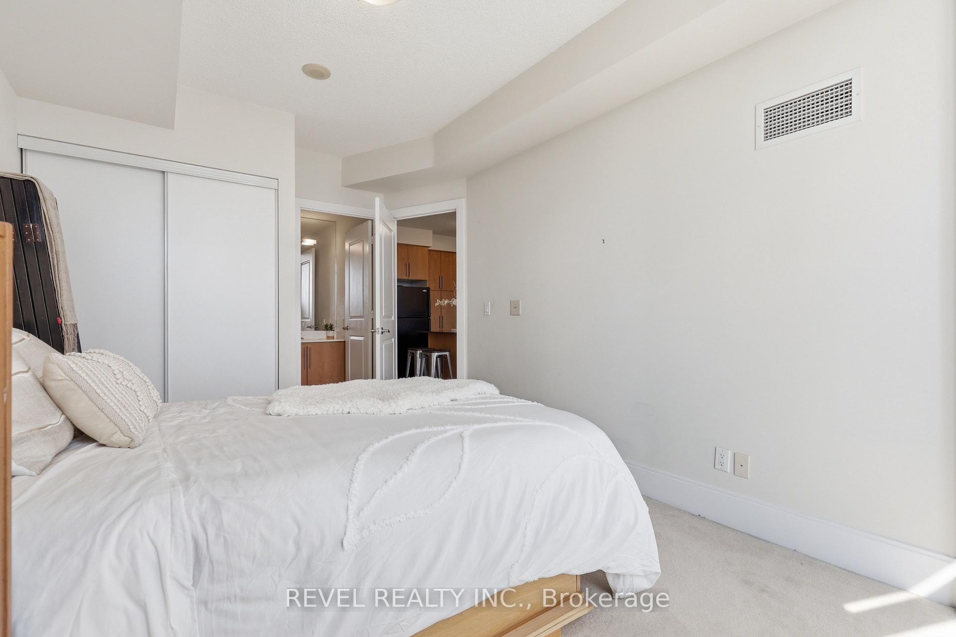 Photo 16 of Unit 3101, 330 Burnhamthorpe Road W, Mississauga, City Centre — HOMEH