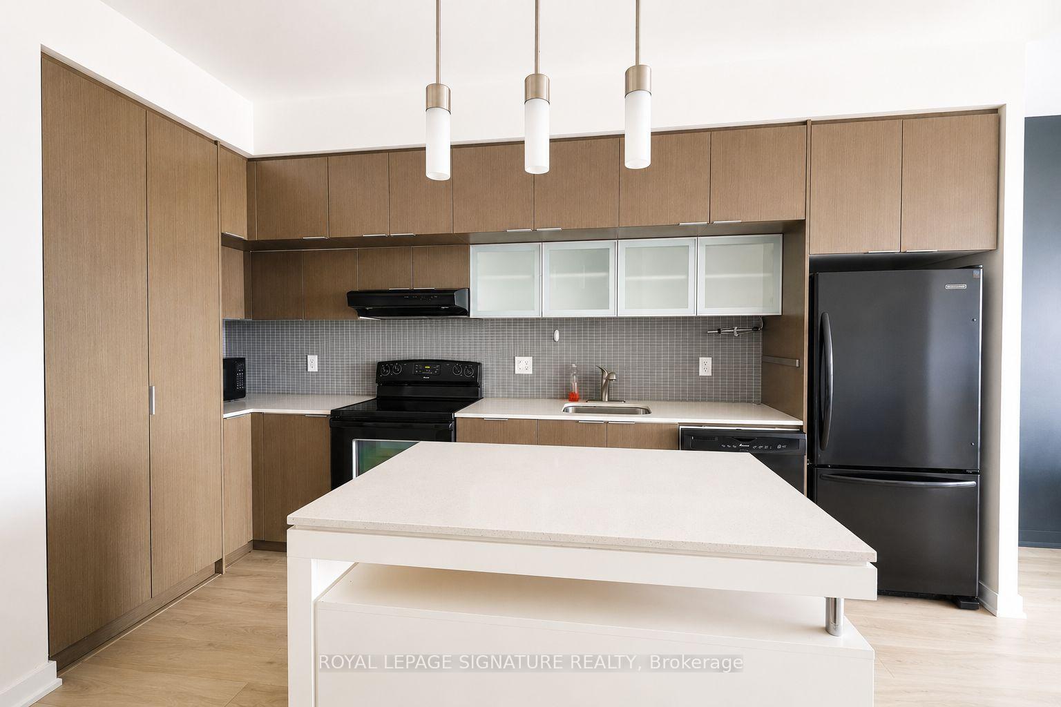 Photo 2 of 110 Charles Street E, Toronto, Church-Yonge Corridor — HOMEH