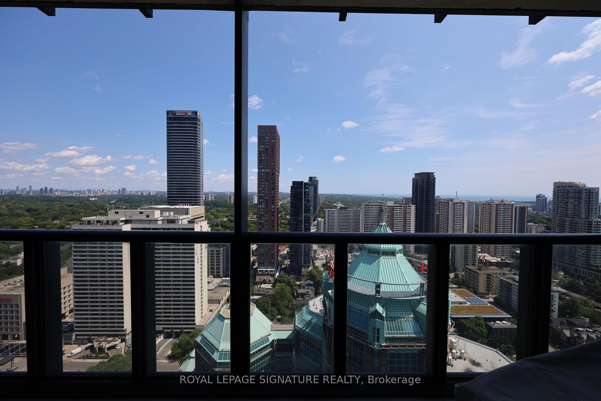Photo 13 of 110 Charles Street E, Toronto, Church-Yonge Corridor — HOMEH