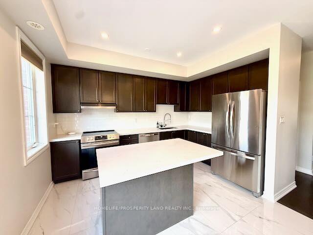 Photo 6 of 76 Donald Buttress Boulevard W, Markham, Cathedraltown — HOMEH