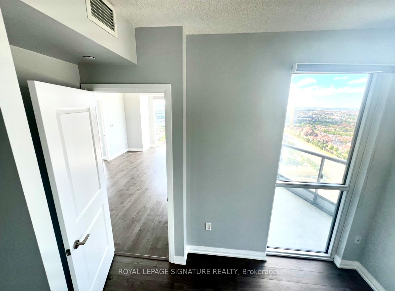 Photo 14 of Unit 2318, 35 Watergarden Drive, Mississauga, Hurontario — HOMEH