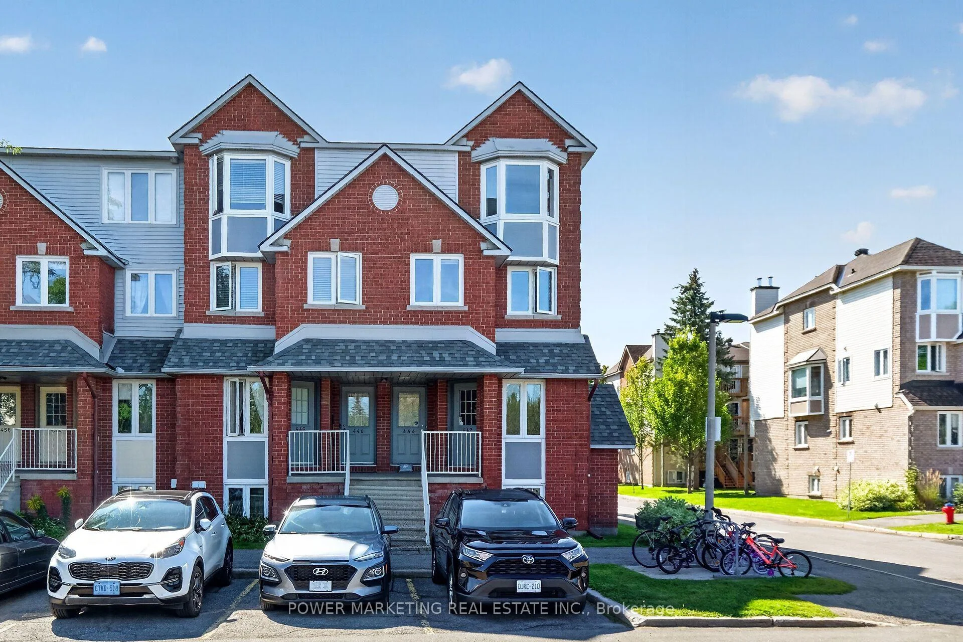 Photo 4 of 442 Briston Private, Ottawa, Hunt Club Park — HOMEH