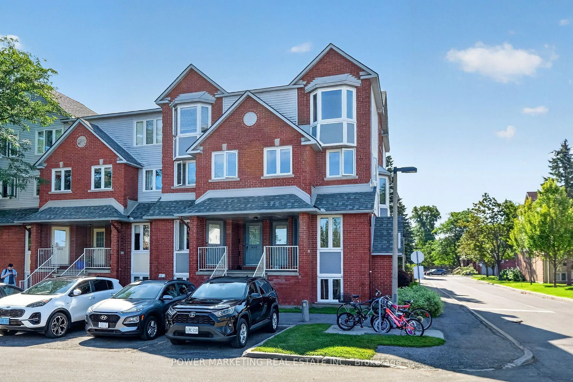 Photo 5 of 442 Briston Private, Ottawa, Hunt Club Park — HOMEH