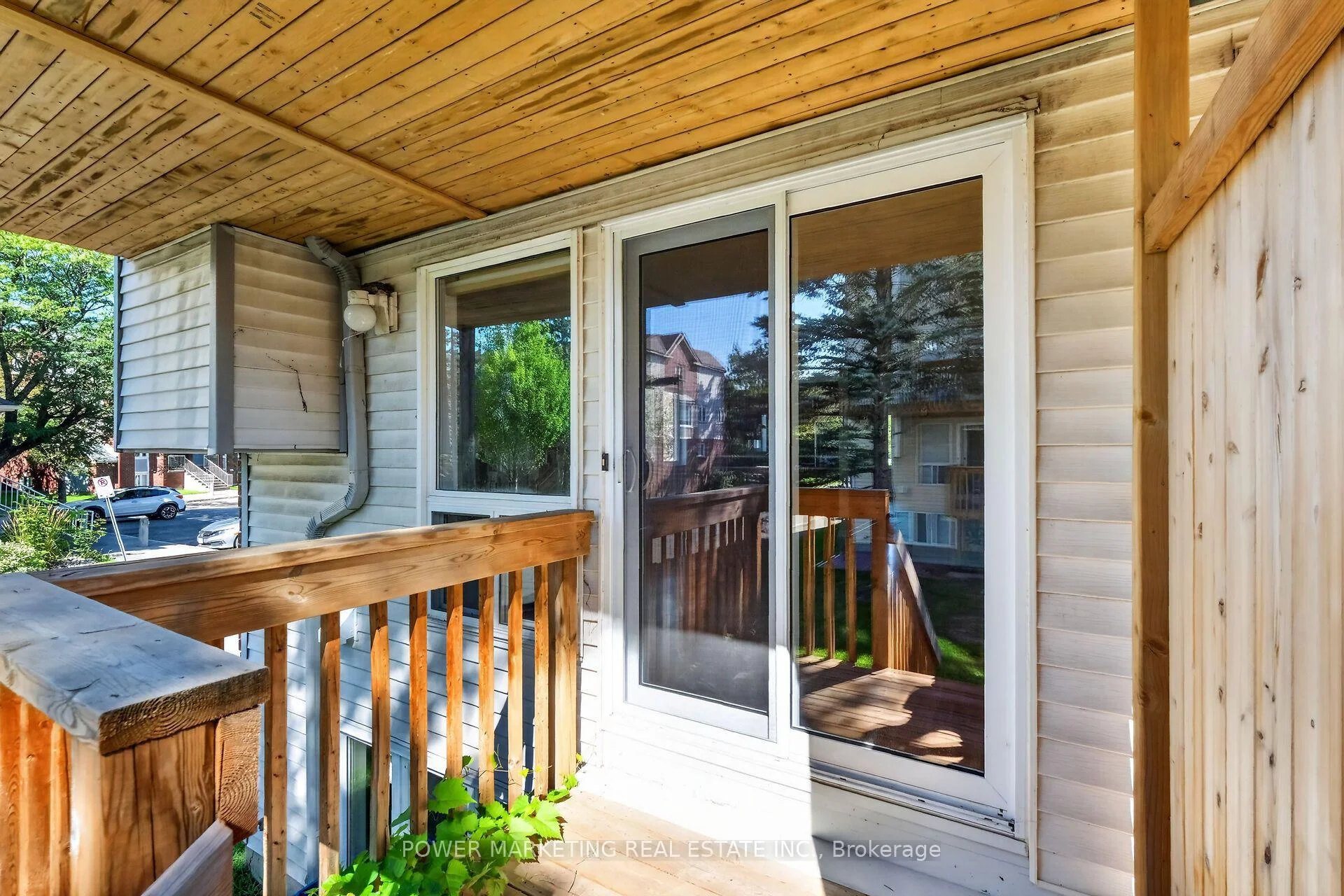 Photo 46 of 442 Briston Private, Ottawa, Hunt Club Park — HOMEH