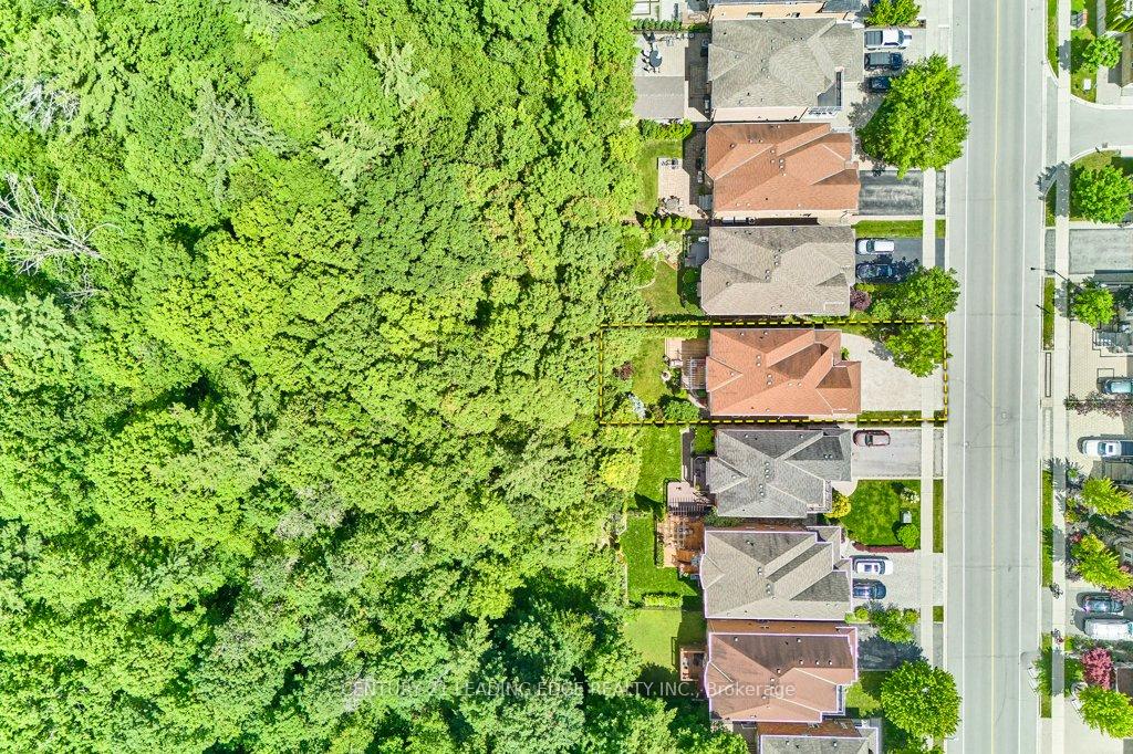 Photo 7 of 382 Via Campanile, Vaughan, Vellore Village — HOMEH