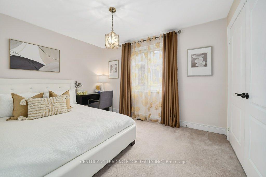Photo 31 of 382 Via Campanile, Vaughan, Vellore Village — HOMEH