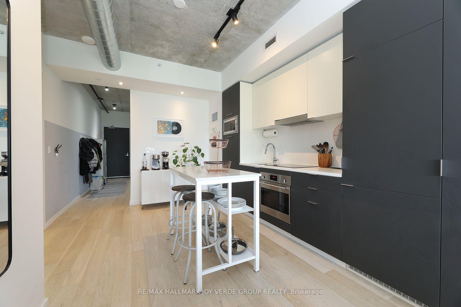 Photo 8 of Unit 1105, 170 Bayview Avenue, Toronto, Moss Park — HOMEH
