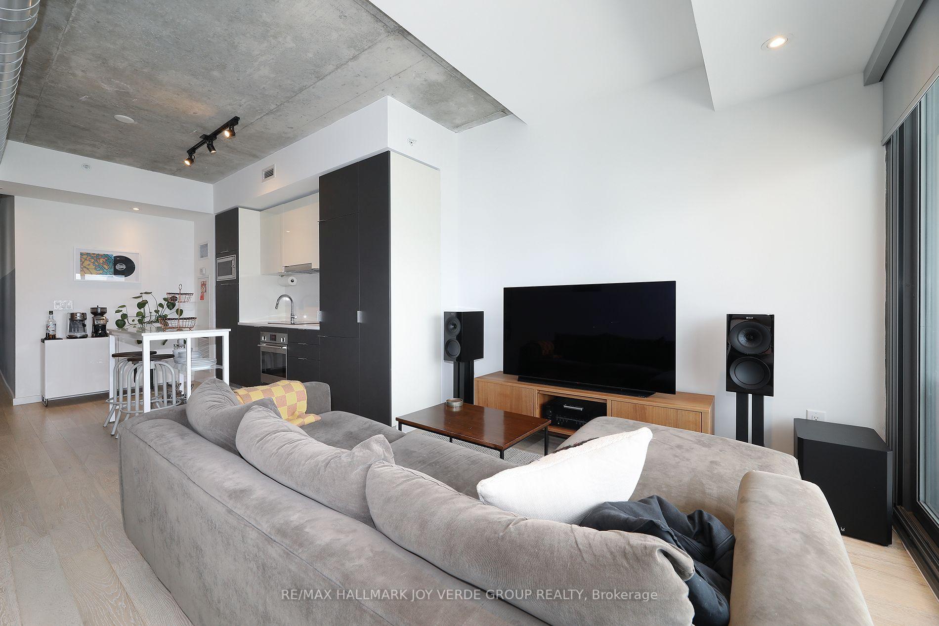 Photo 10 of Unit 1105, 170 Bayview Avenue, Toronto, Moss Park — HOMEH