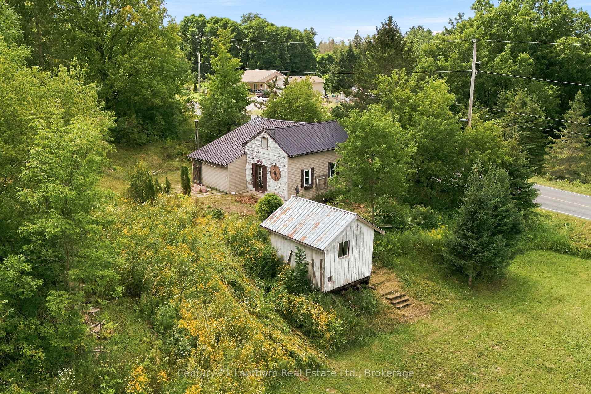 Photo of 1881 Stockdale Road