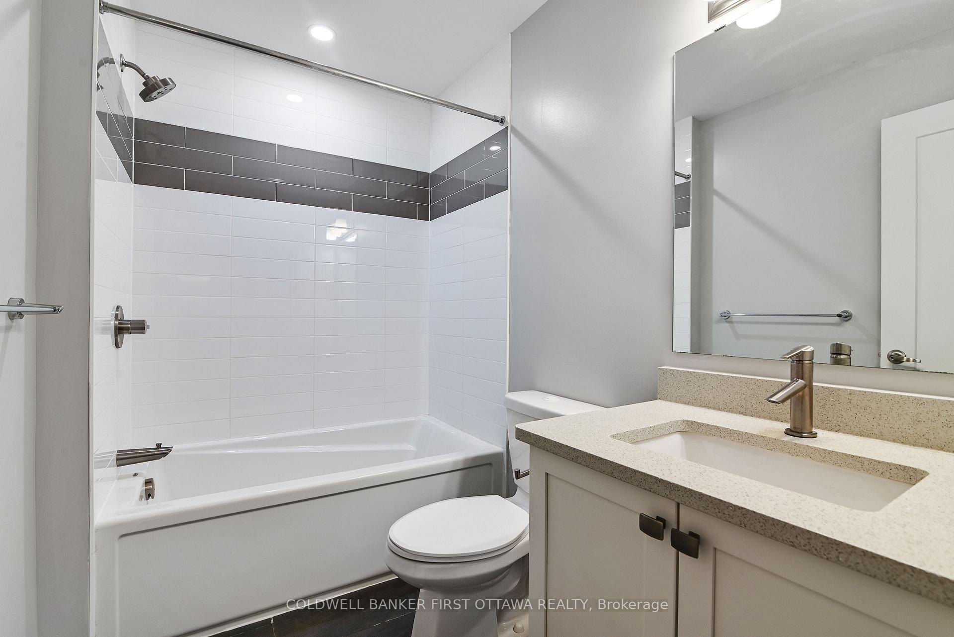 Photo 19 of 1042 Cobble Hill Drive, Ottawa, Barrhaven - Cedargrove/Fraserdale — HOMEH