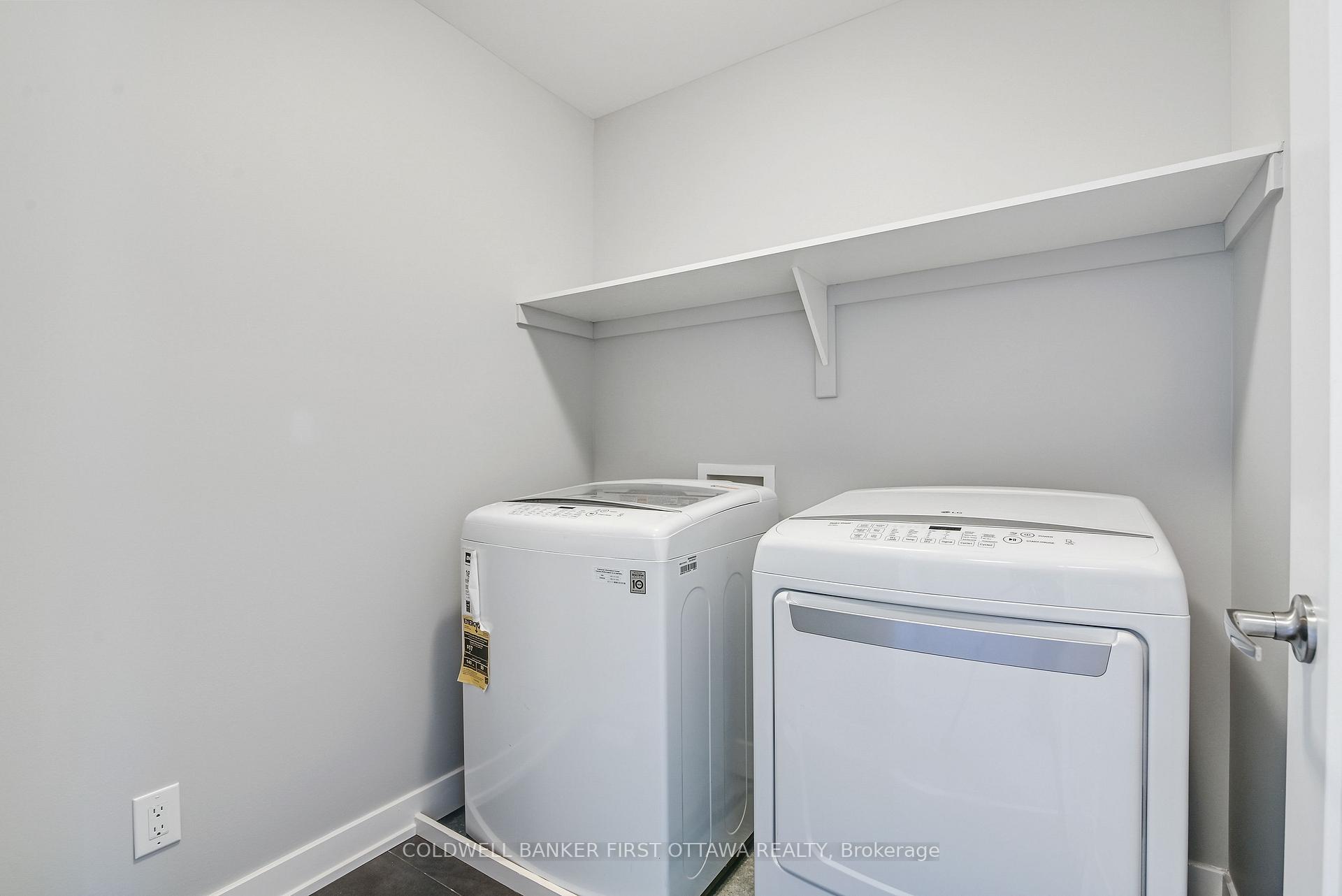 Photo 20 of 1042 Cobble Hill Drive, Ottawa, Barrhaven - Cedargrove/Fraserdale — HOMEH