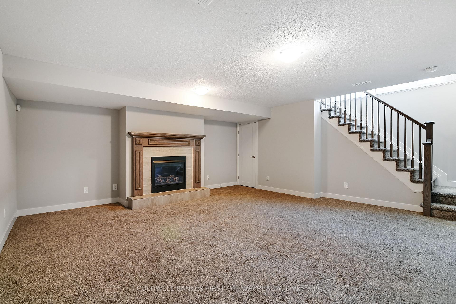 Photo 25 of 1042 Cobble Hill Drive, Ottawa, Barrhaven - Cedargrove/Fraserdale — HOMEH