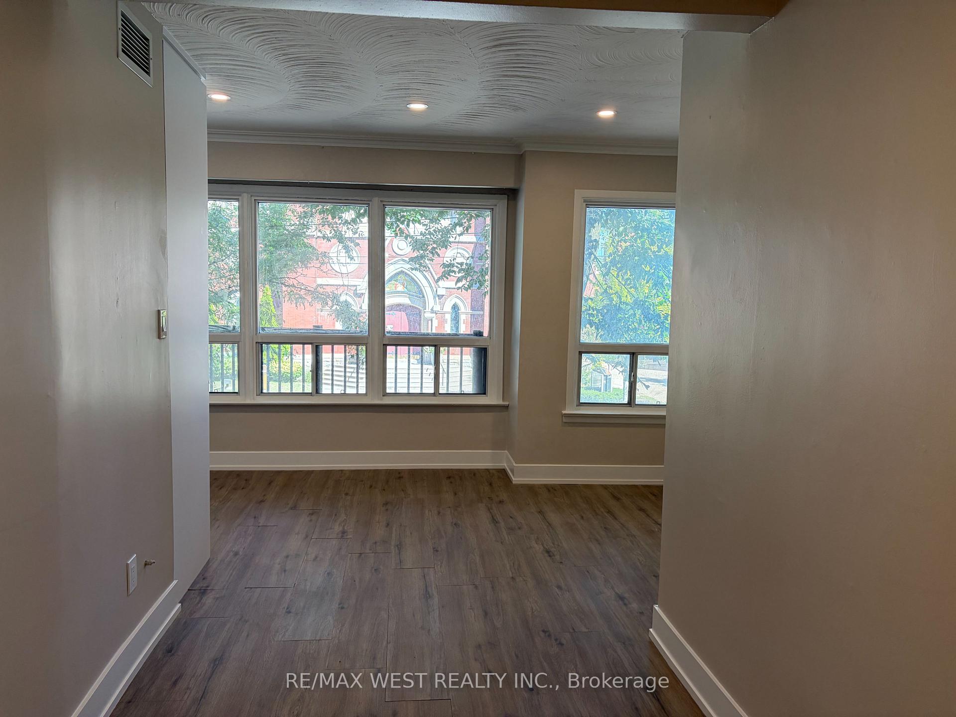 Photo 9 of Unit Apt 1, 1697 Dundas Street W, Toronto, Little Portugal — HOMEH
