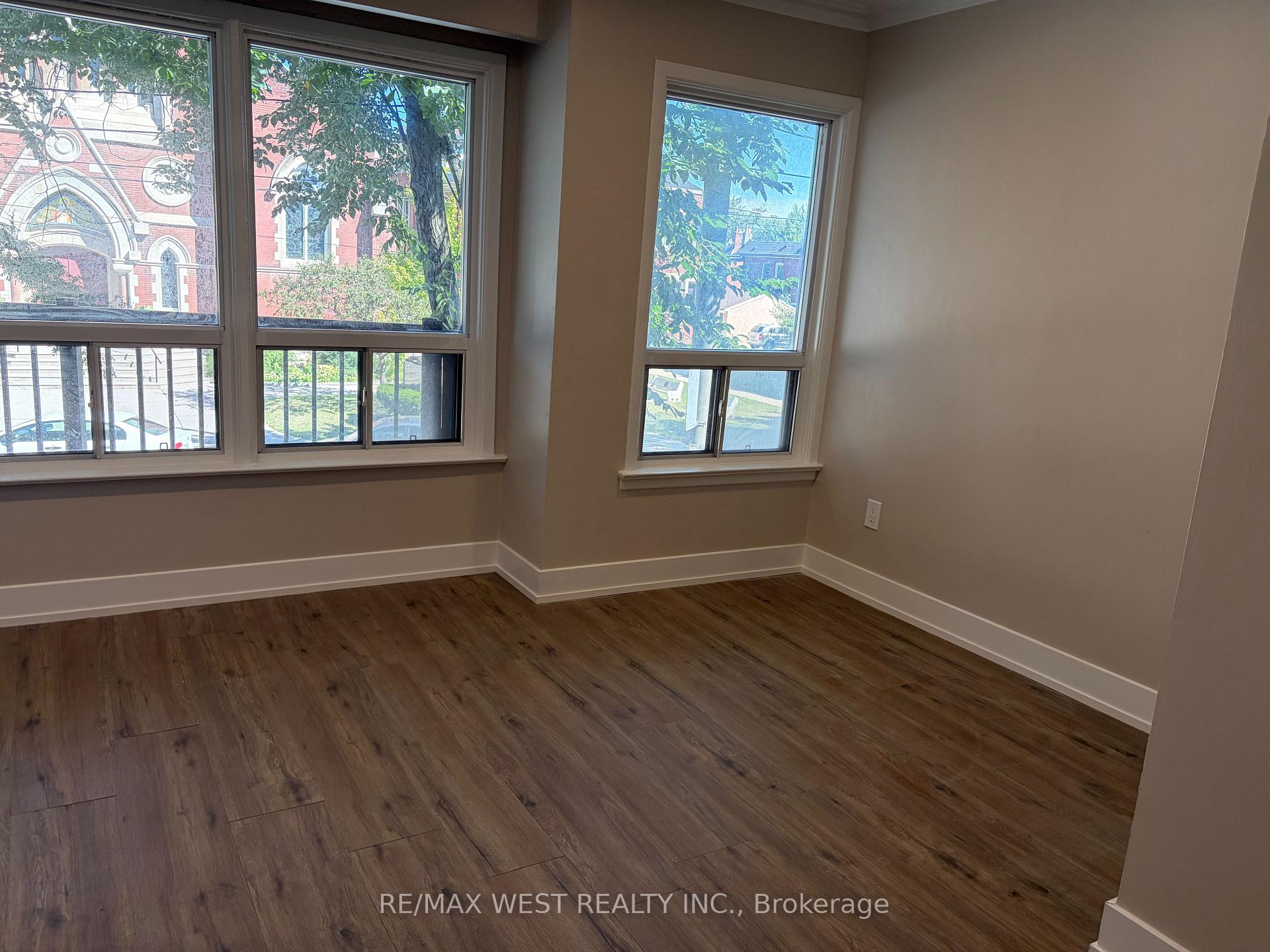 Photo 10 of Unit Apt 1, 1697 Dundas Street W, Toronto, Little Portugal — HOMEH