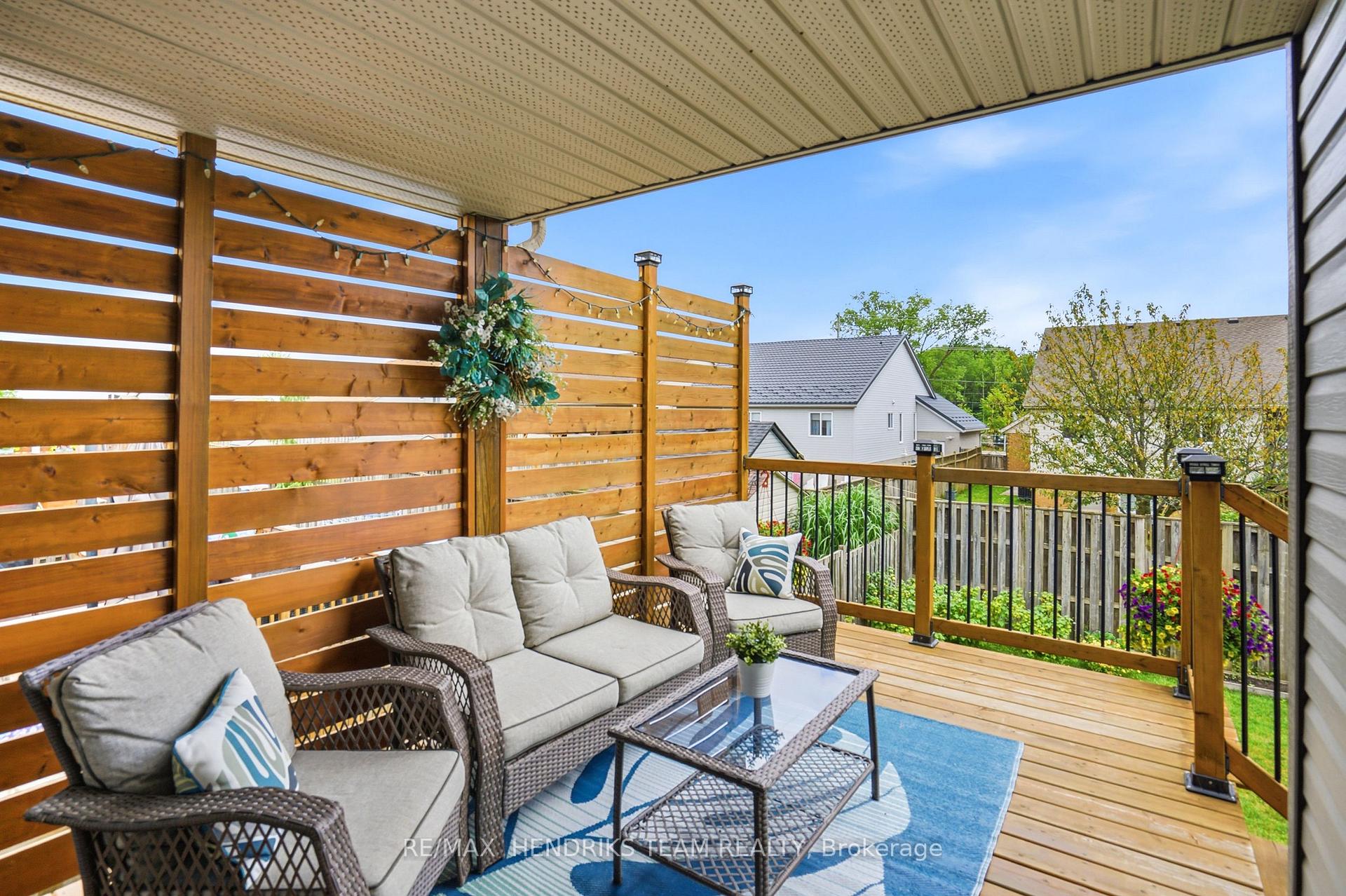 Photo 31 of 7032 Kelly Drive, Niagara Falls, Forestview — HOMEH