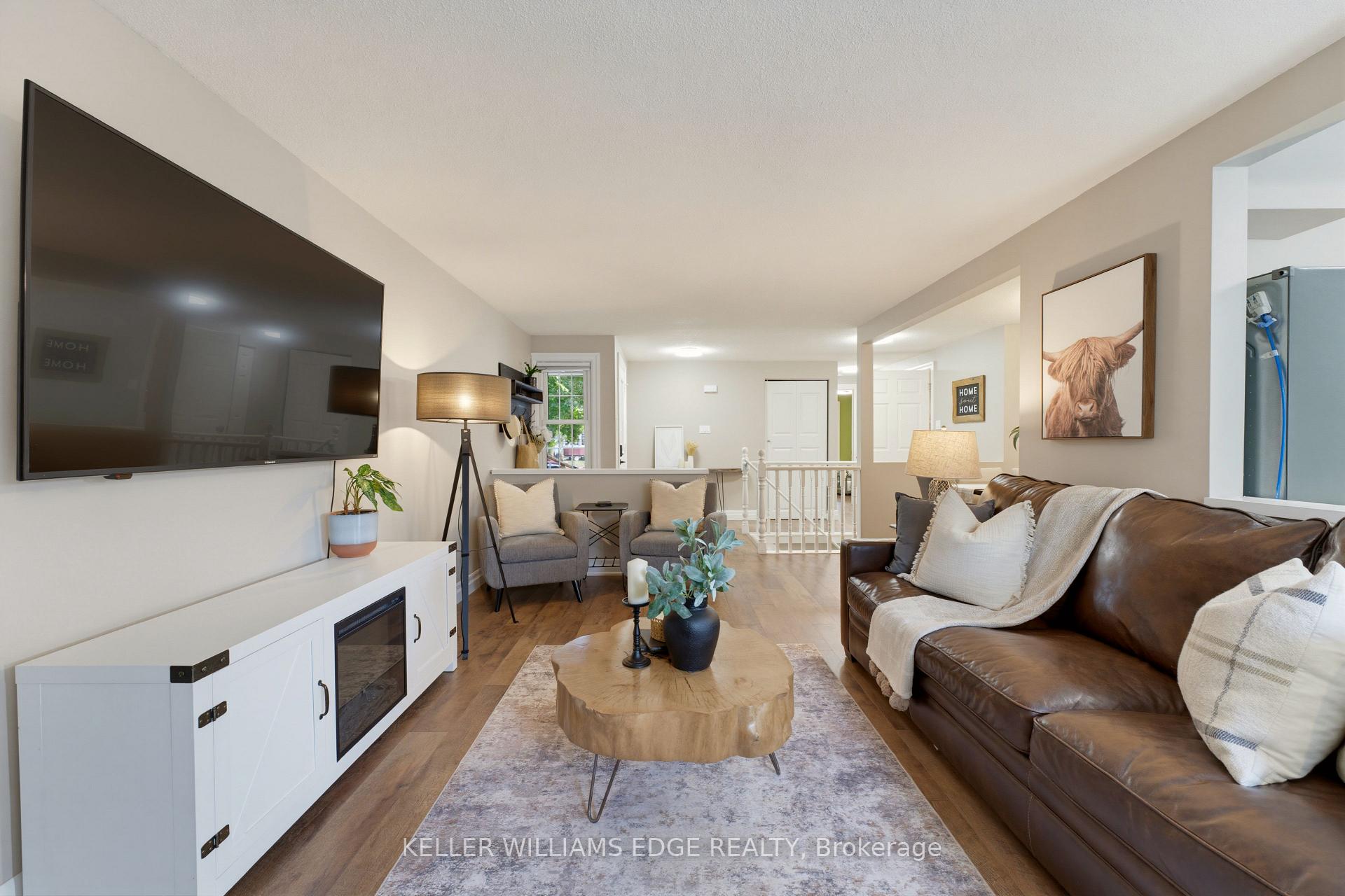 Photo 9 of 431 West Acres Drive, Guelph, Willow West/Sugarbush/West Acres — HOMEH