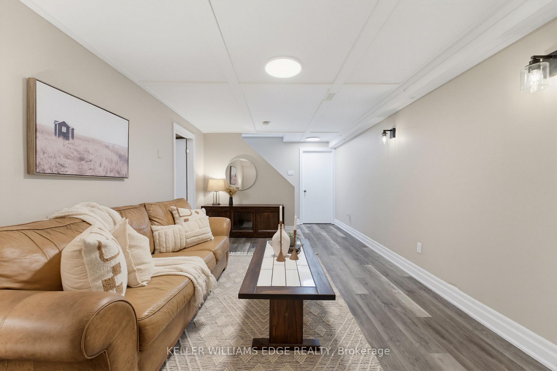 Photo 20 of 431 West Acres Drive, Guelph, Willow West/Sugarbush/West Acres — HOMEH