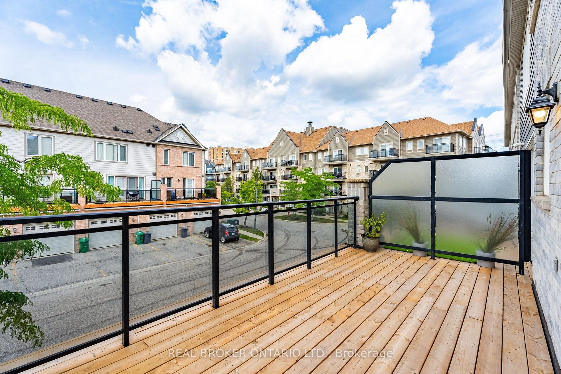 Photo 18 of Unit 9, 3015 Destination Drive, Mississauga, Churchill Meadows — HOMEH
