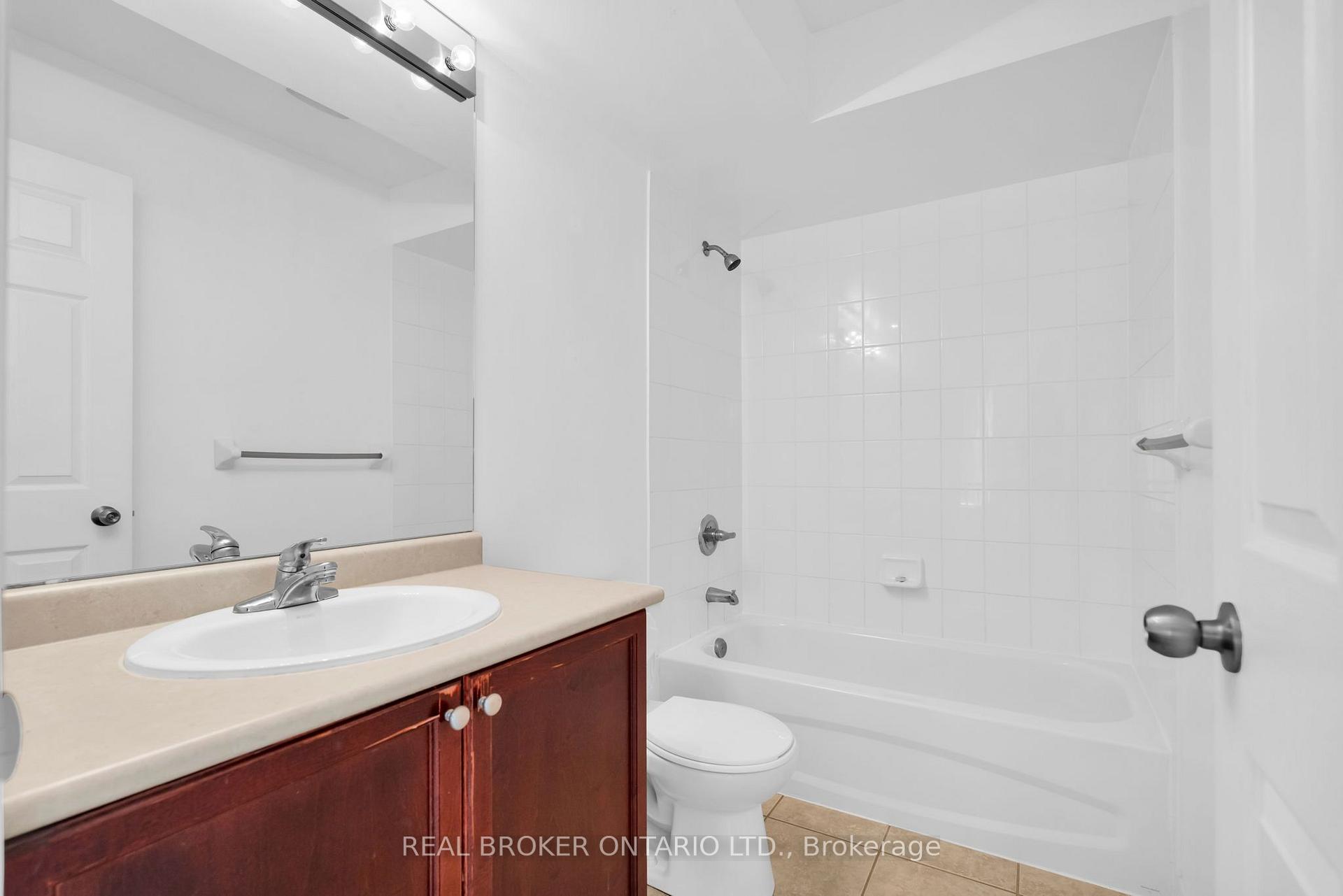 Photo 27 of Unit 9, 3015 Destination Drive, Mississauga, Churchill Meadows — HOMEH