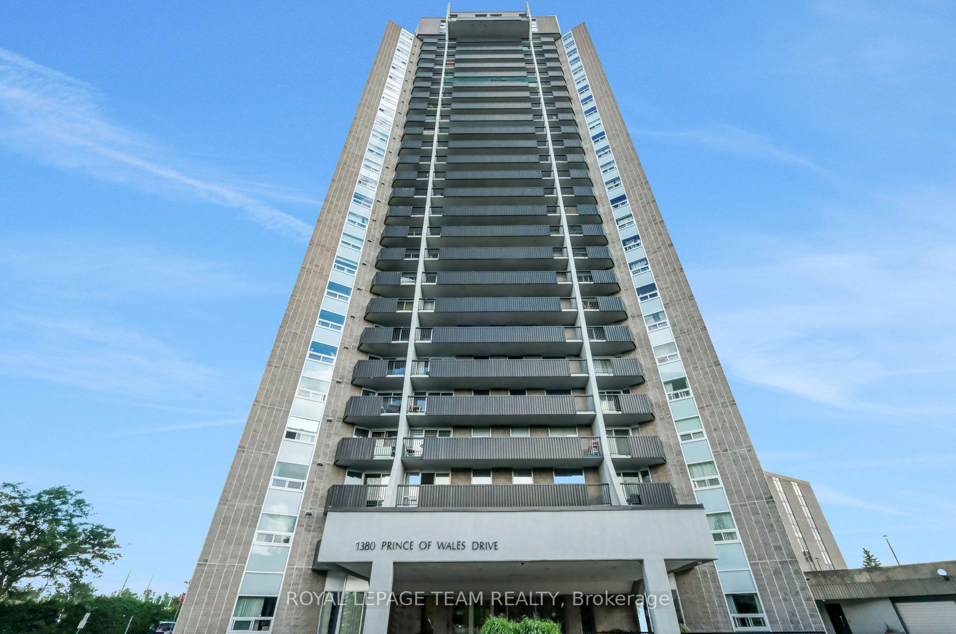 Photo of Unit 402, 1380 Prince Of Wales Drive