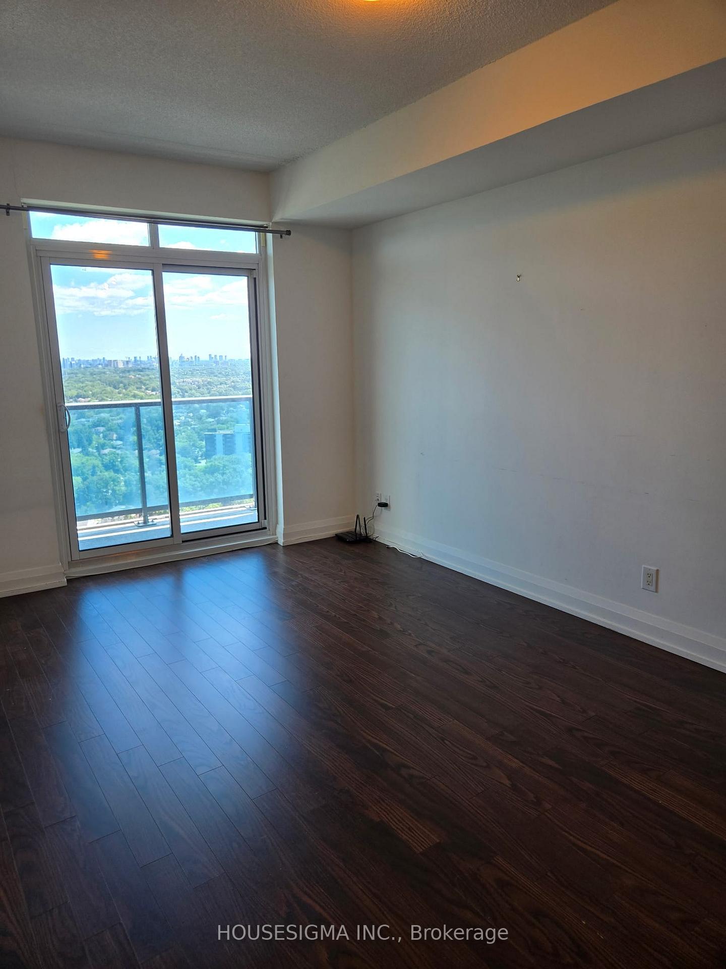 Photo 6 of Unit 2428, 7161 Yonge Street, Markham, Grandview — HOMEH