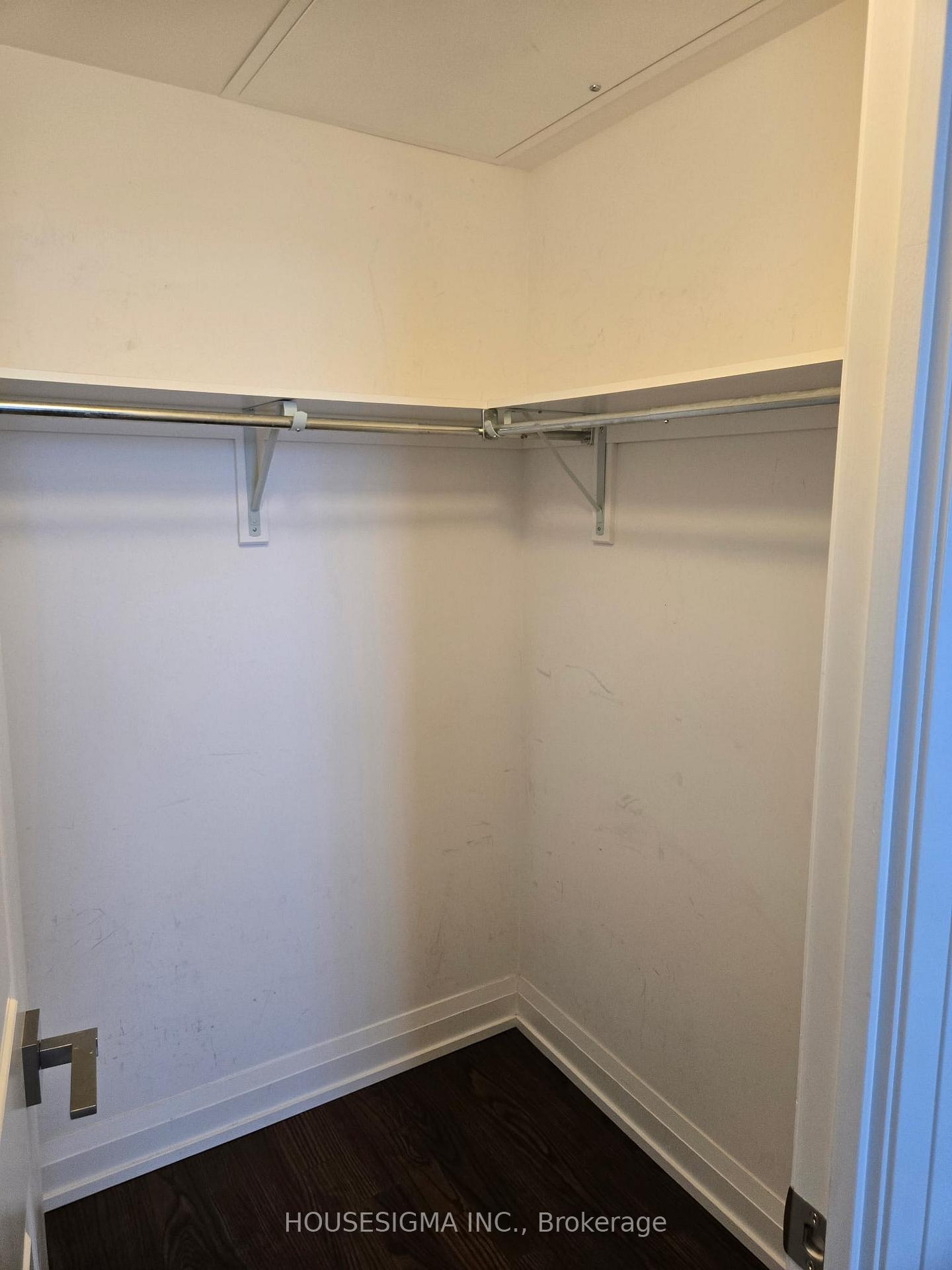 Photo 9 of Unit 2428, 7161 Yonge Street, Markham, Grandview — HOMEH