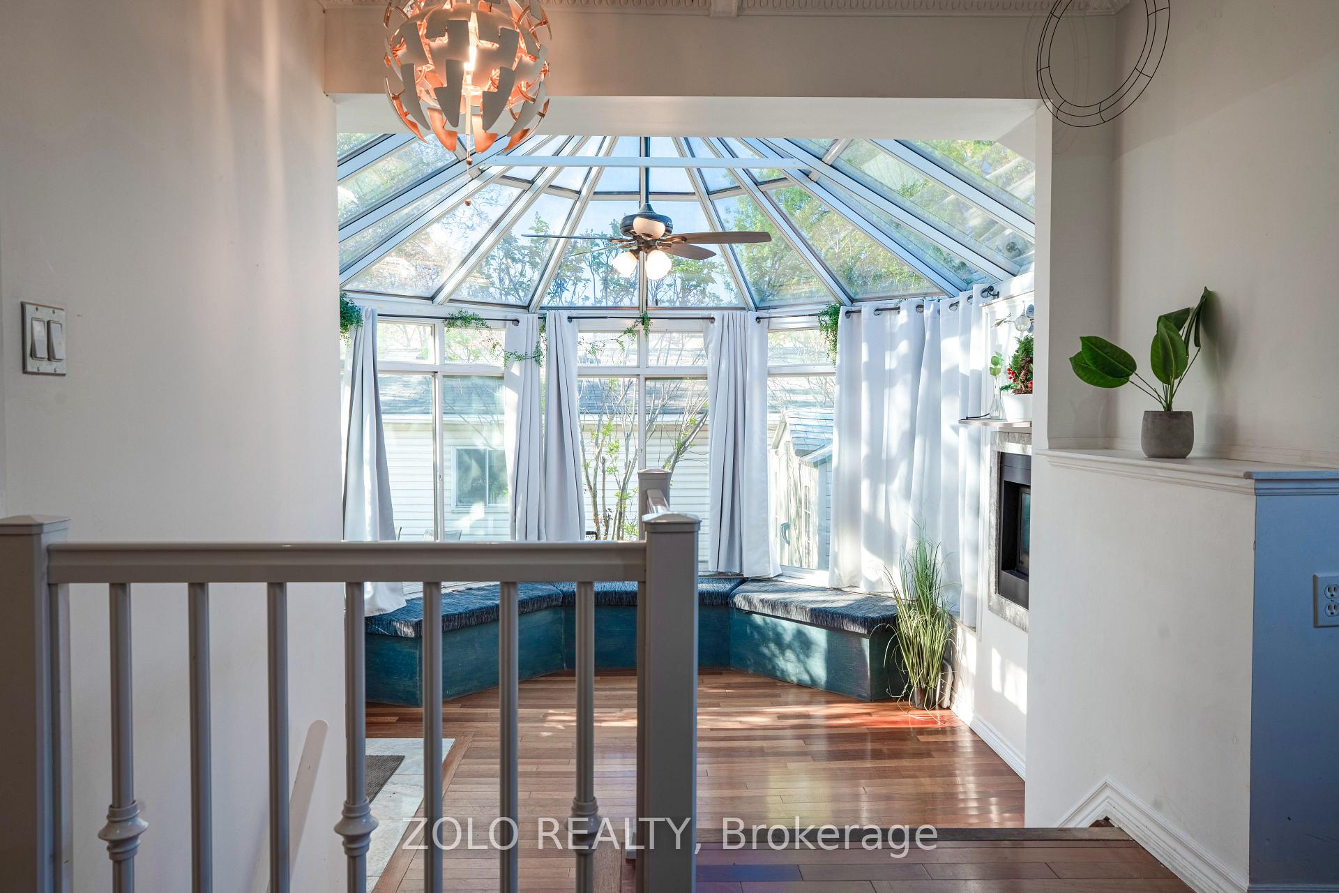 Photo 18 of 13 Foster Road, Mississauga, Malton — HOMEH