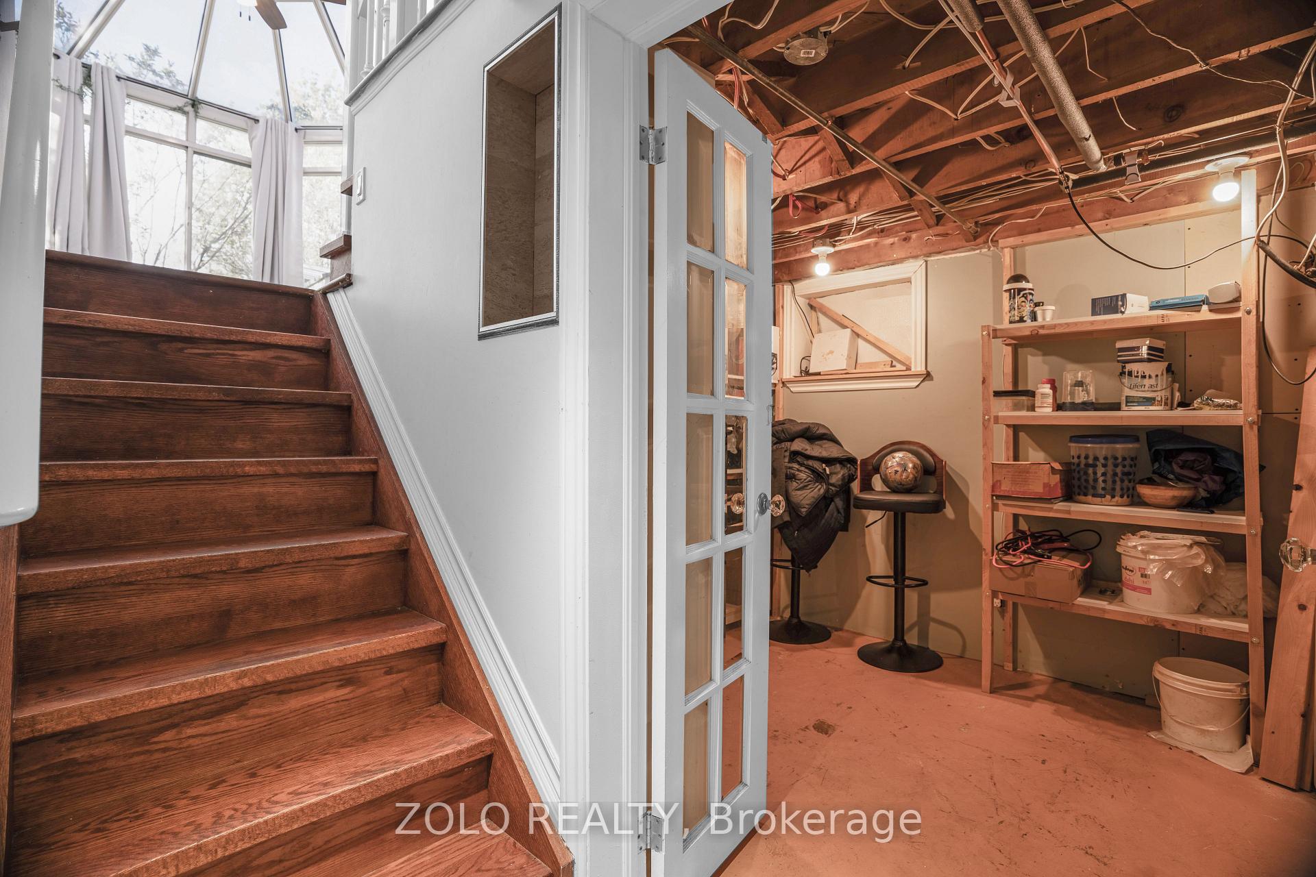 Photo 37 of 13 Foster Road, Mississauga, Malton — HOMEH