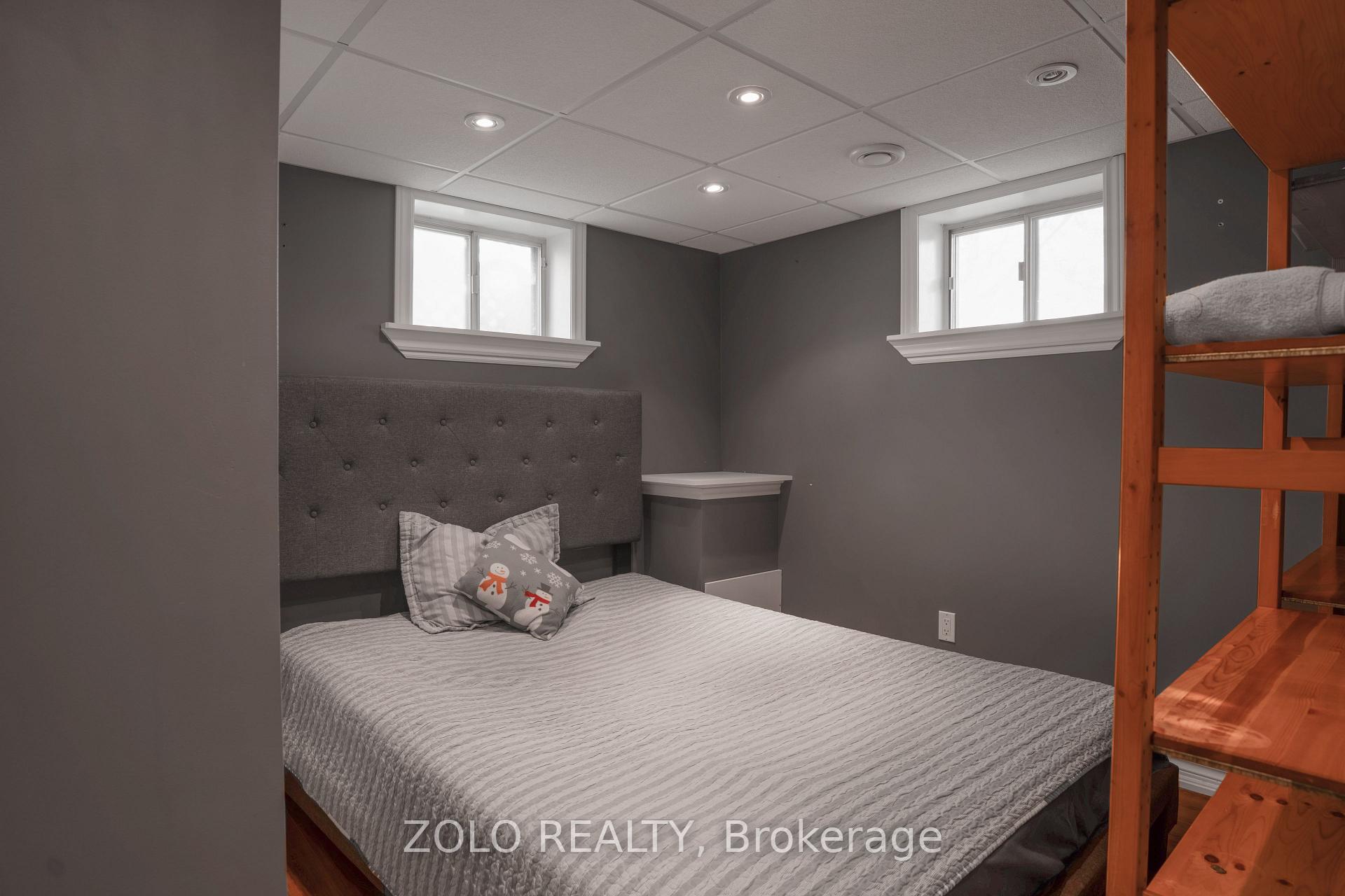 Photo 46 of 13 Foster Road, Mississauga, Malton — HOMEH