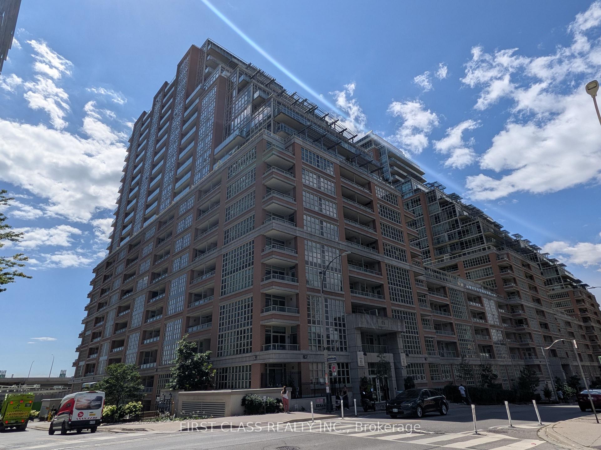 Front of Unit 1204, 65 East Liberty Street